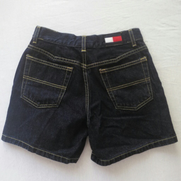Tommy Hilfiger woman short jeans size small - Picture 3 of 4